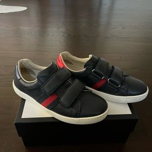 Authentic Gucci Kids Leather Low Top Sneakers